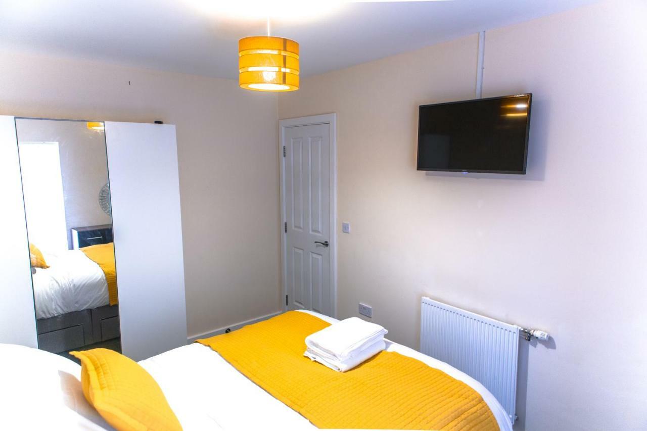 Salford Holiday Apartment Mánchester Exterior foto